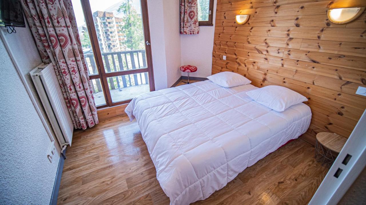 Le 1650 By Infini Mountain Aparthotel Les Orres Exterior photo